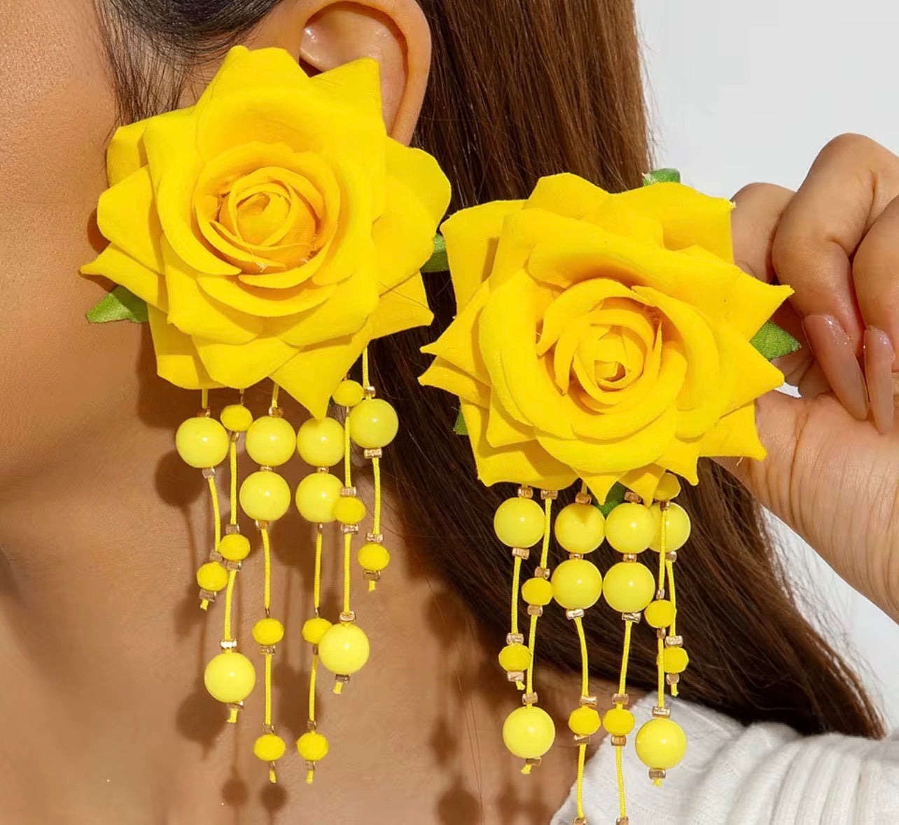 Elegant Pendant Earrings