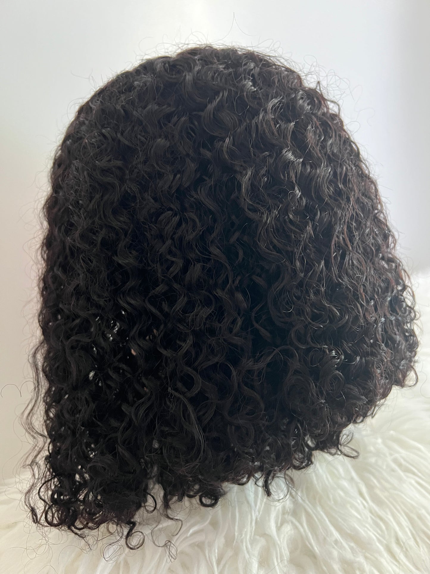 Luxury Curly Lace Front Wig – Natural Black